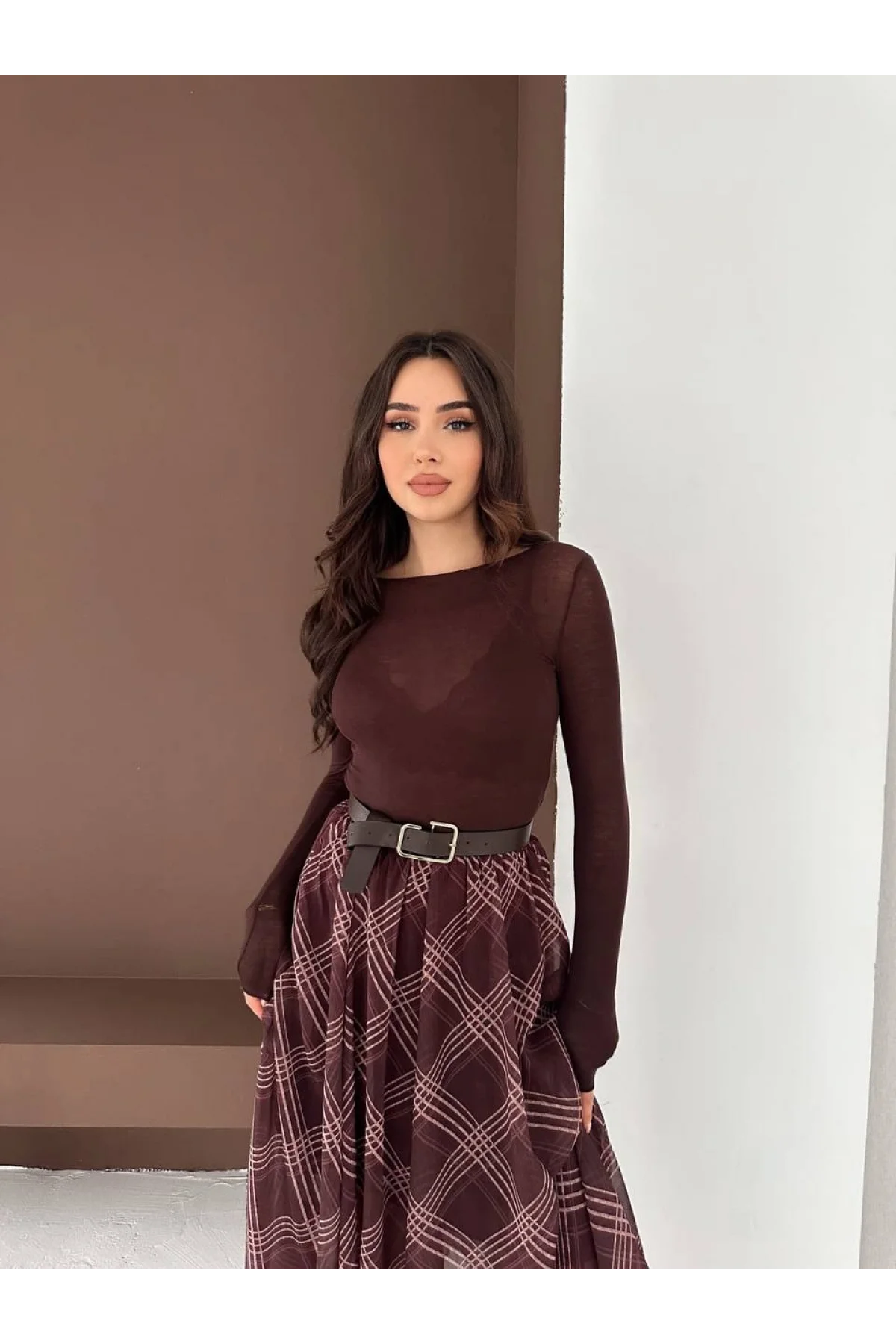 Kadın Kahverengi Transparan Kayık Yaka Kaşmir Hafif Bluz