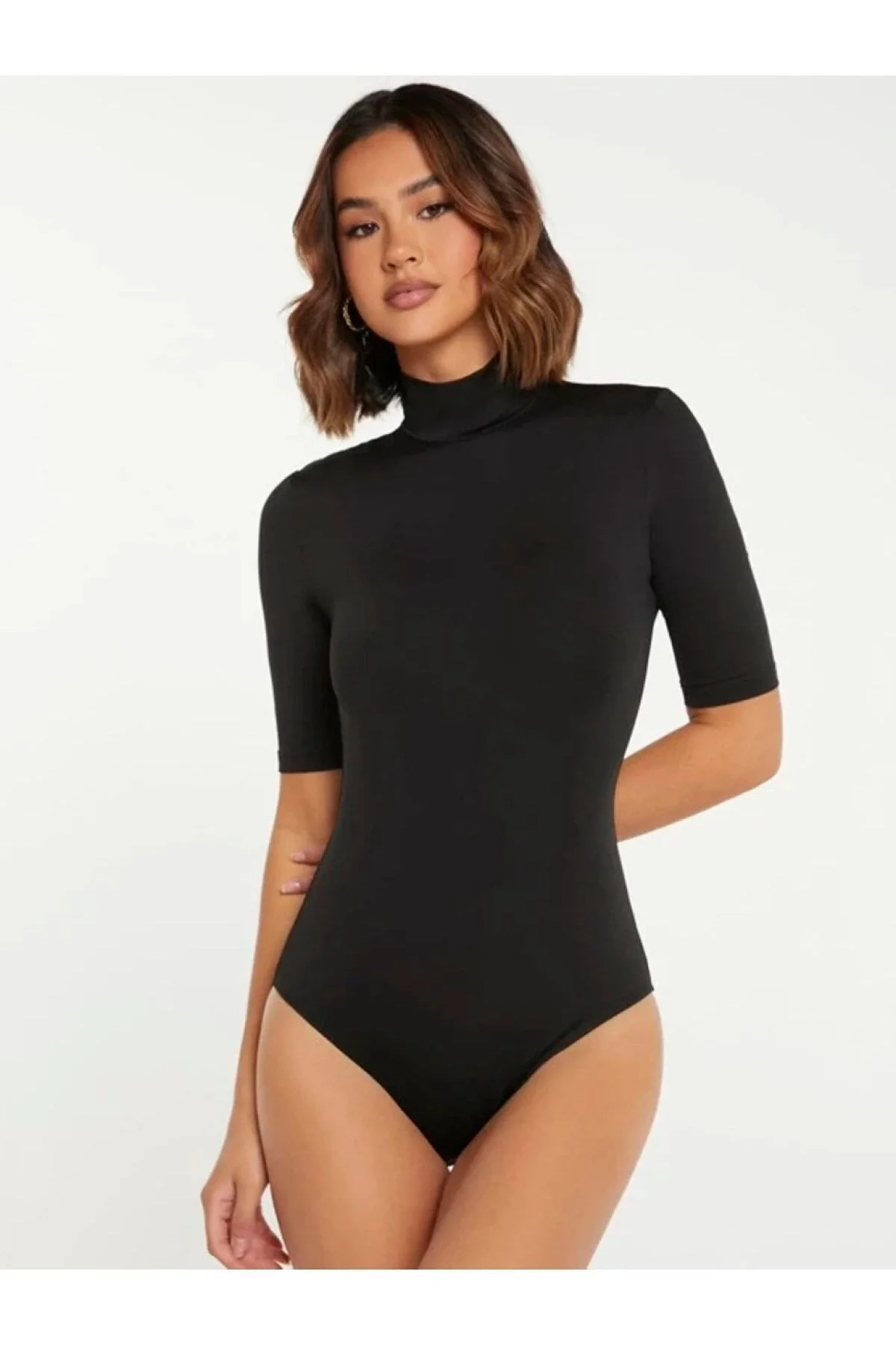 Kadın Siyah Balıkçı Yaka Kısa Kollu Jarse Kumaş Vücudu Saran Tanga Kesim Bodysuit Zıbın
