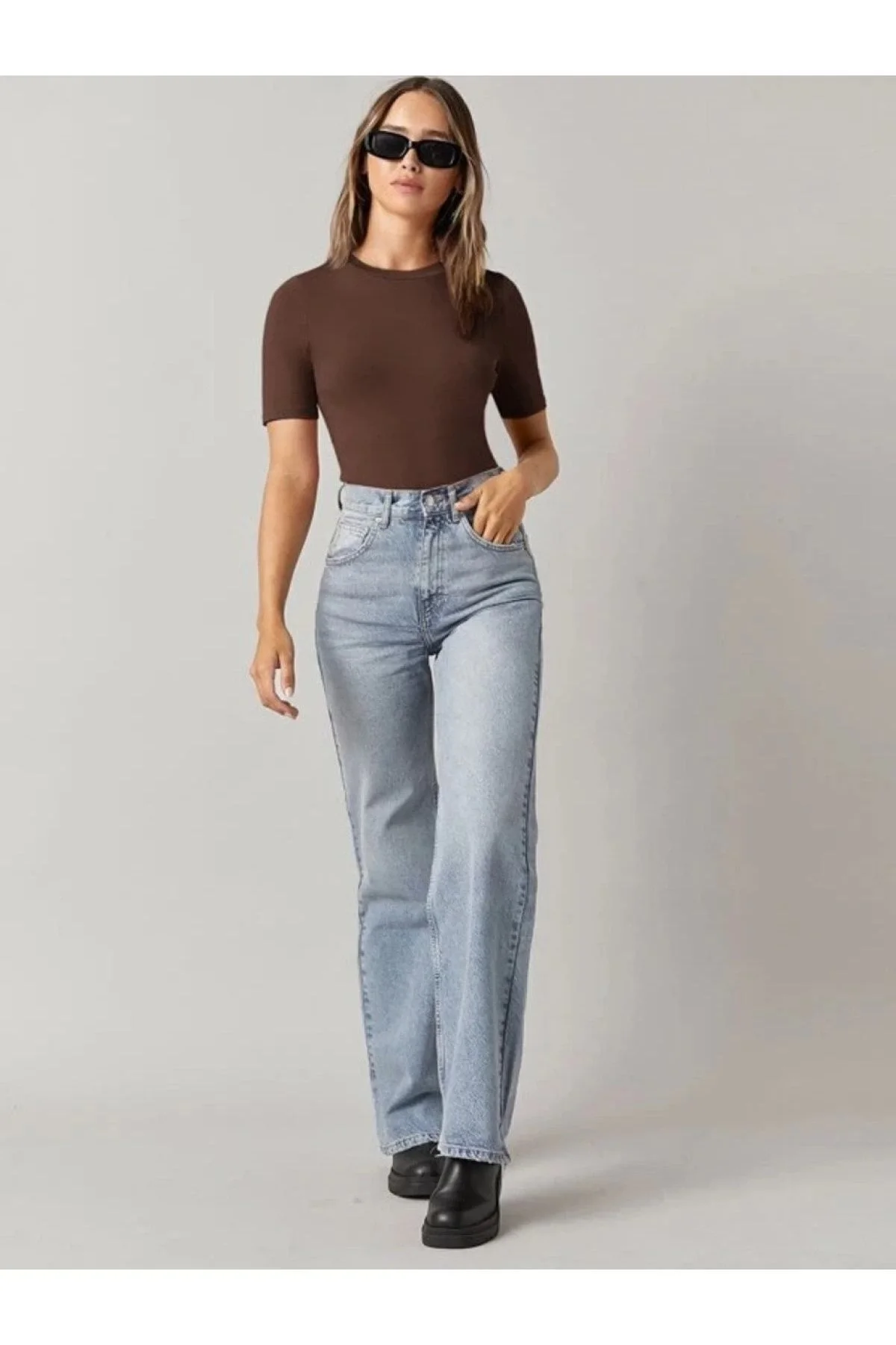 Kadın Kahverengi Bisiklet Yaka Kısa Kollu Çift Katlı Sandy Kumaş Bodysuit