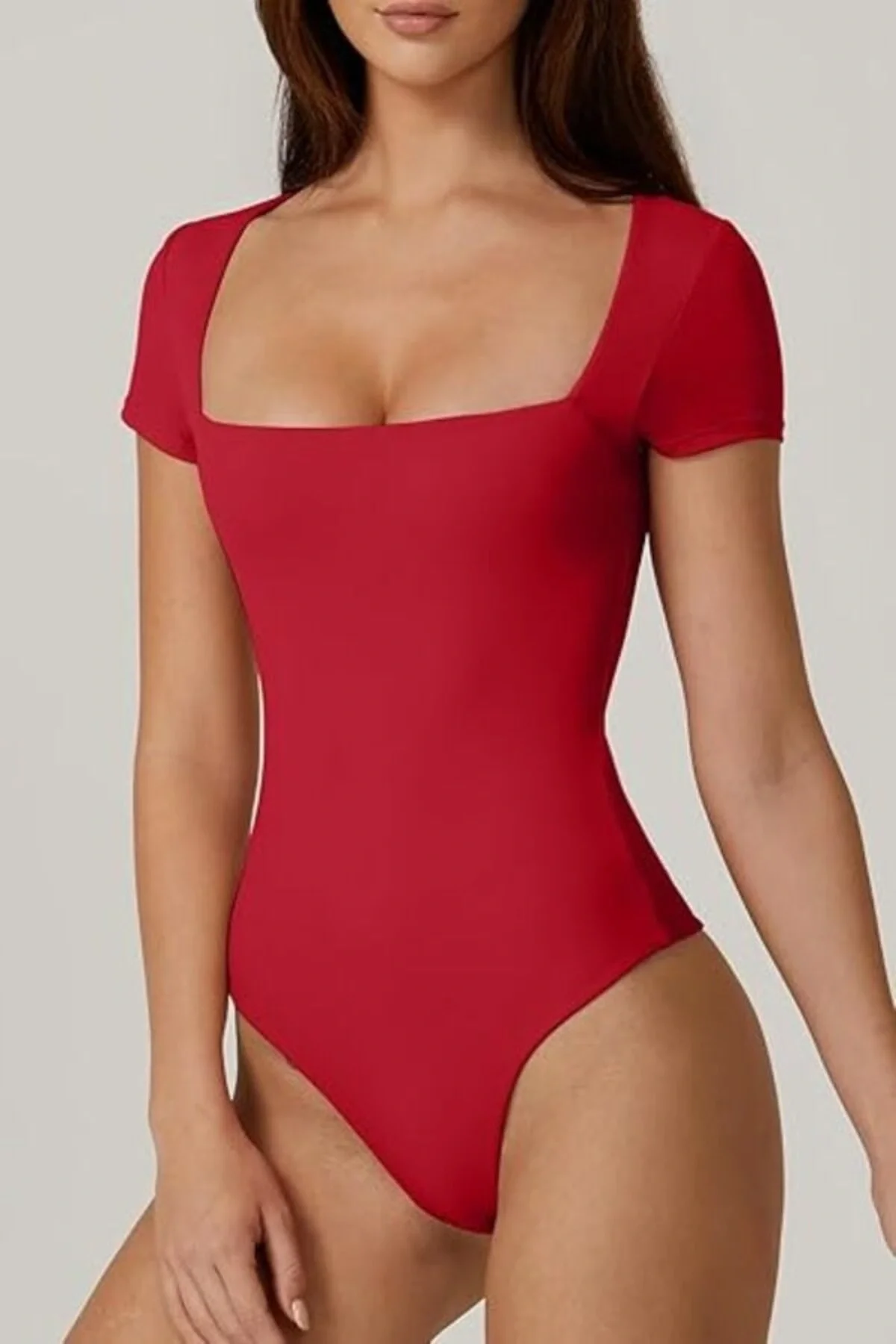 Kadın Kırmızı Çift Katlı Sandy Kumaş Kare Yaka Kısa Kol Çıtçıtlı Tanga Bodysuit