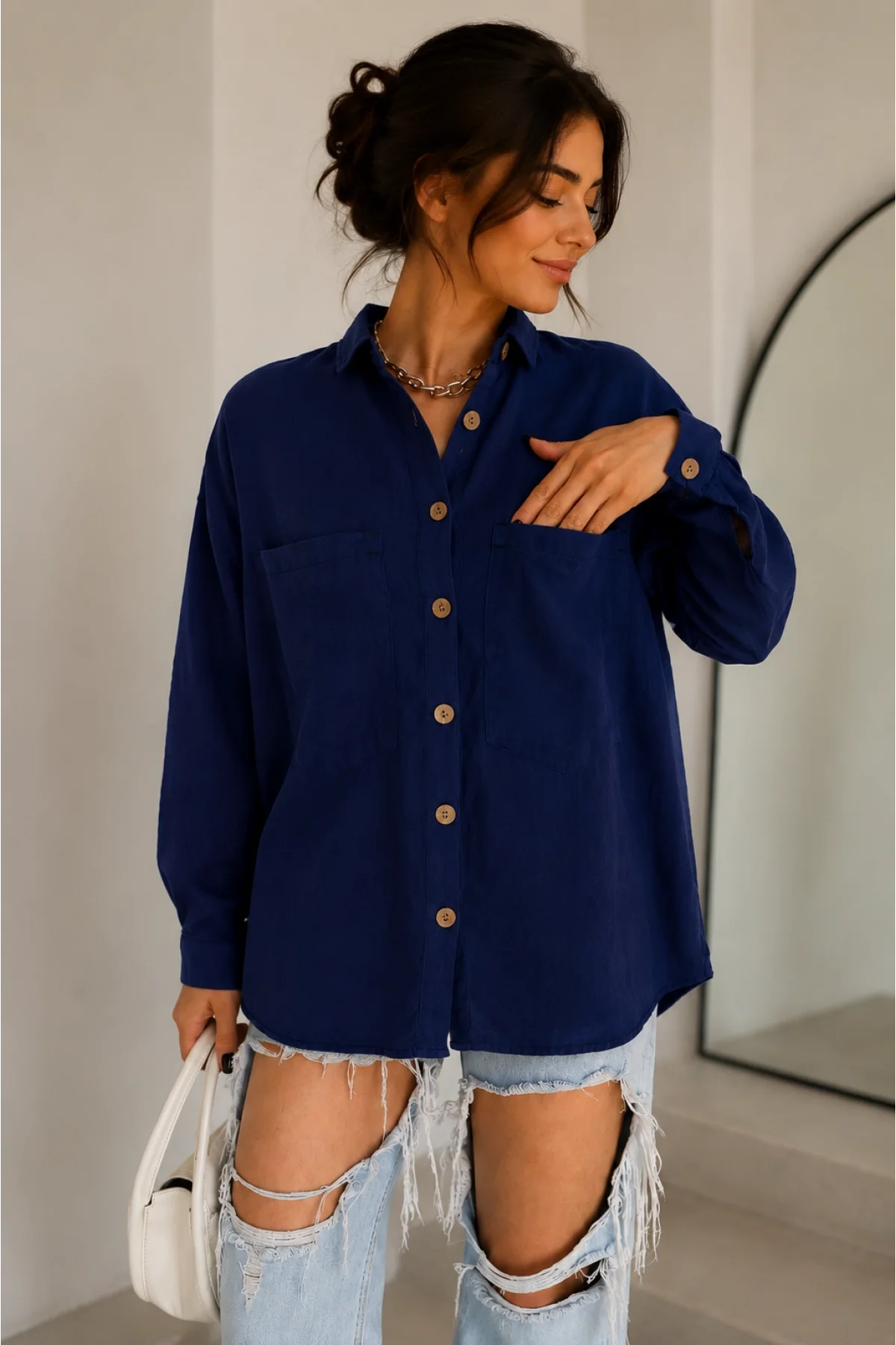 Kadın Lacivert Pamuklu Keten Çift Cepli Ahşap Düğme Pinterest Oversize Gömlek