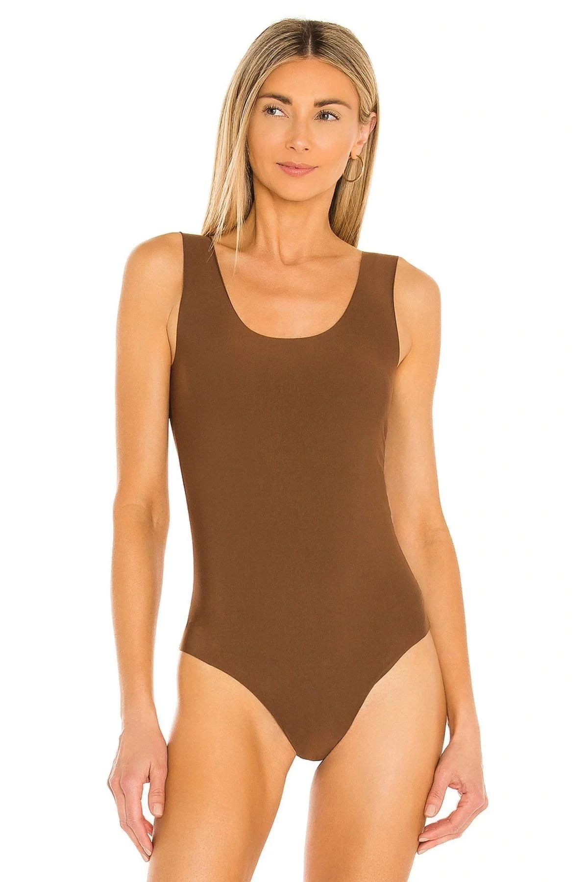 Kadın Kahverengi U Yaka Kalın Askılı Jarse Kumaş Vücudu Saran Tanga Kesim Bodysuit Zıbın