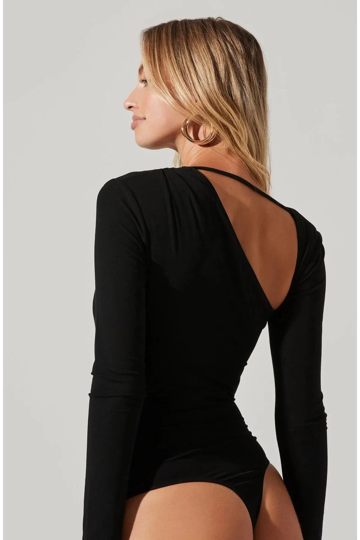 Kadın Siyah Tek Omuz Uzun Kollu Fitilli Çift Katlı Tanga Bodysuit