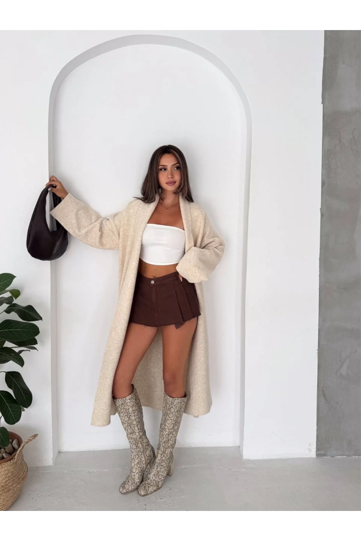 Kadın Bej Pamuklu Uzun Kimono Yaka Oversize Triko Hırka