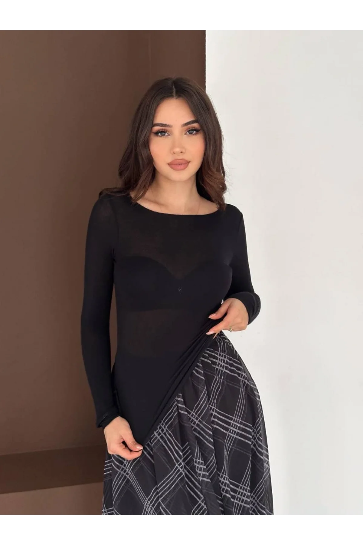Kadın Siyah Transparan Kayık Yaka Kaşmir Hafif Bluz