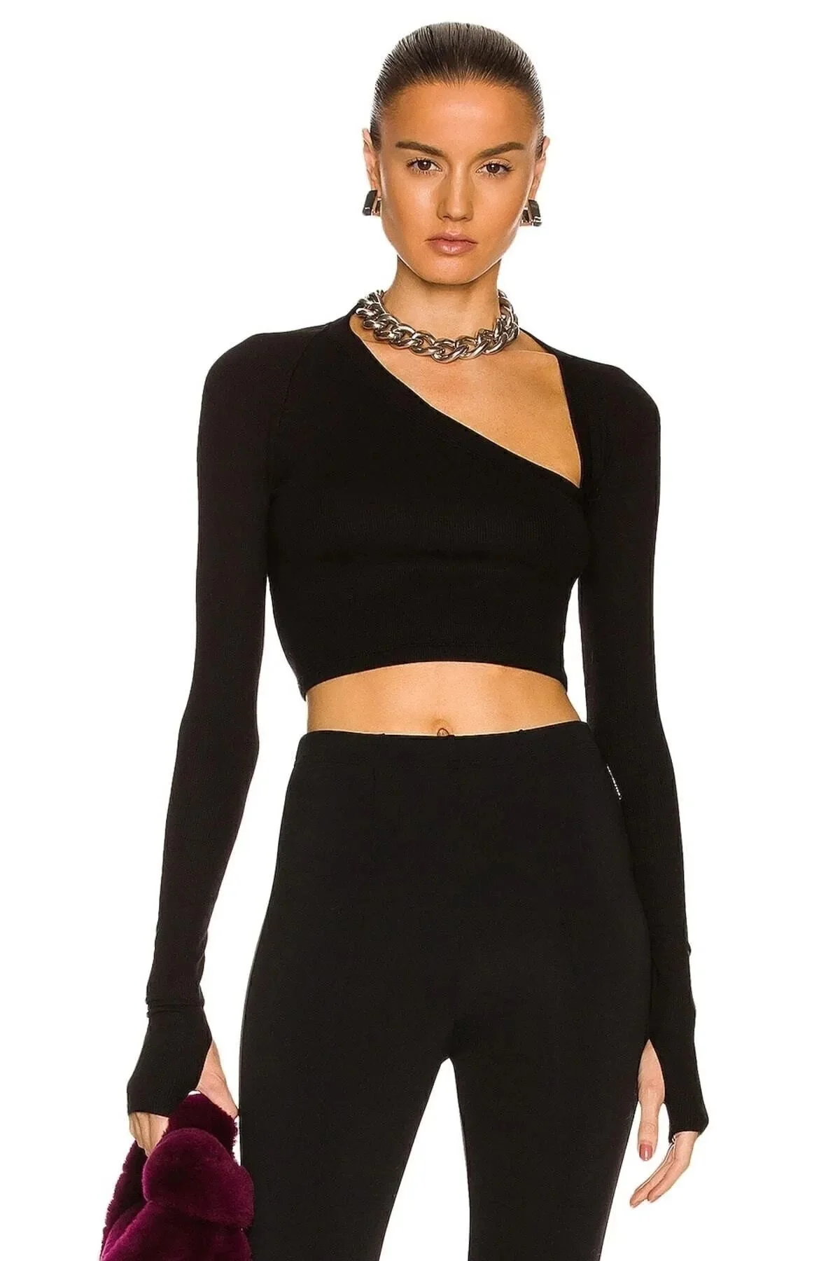 Kadın Siyah Asimetrik Yaka Uzun Kollu Parmak Geçmeli Sandy Kumaş Crop Bluz