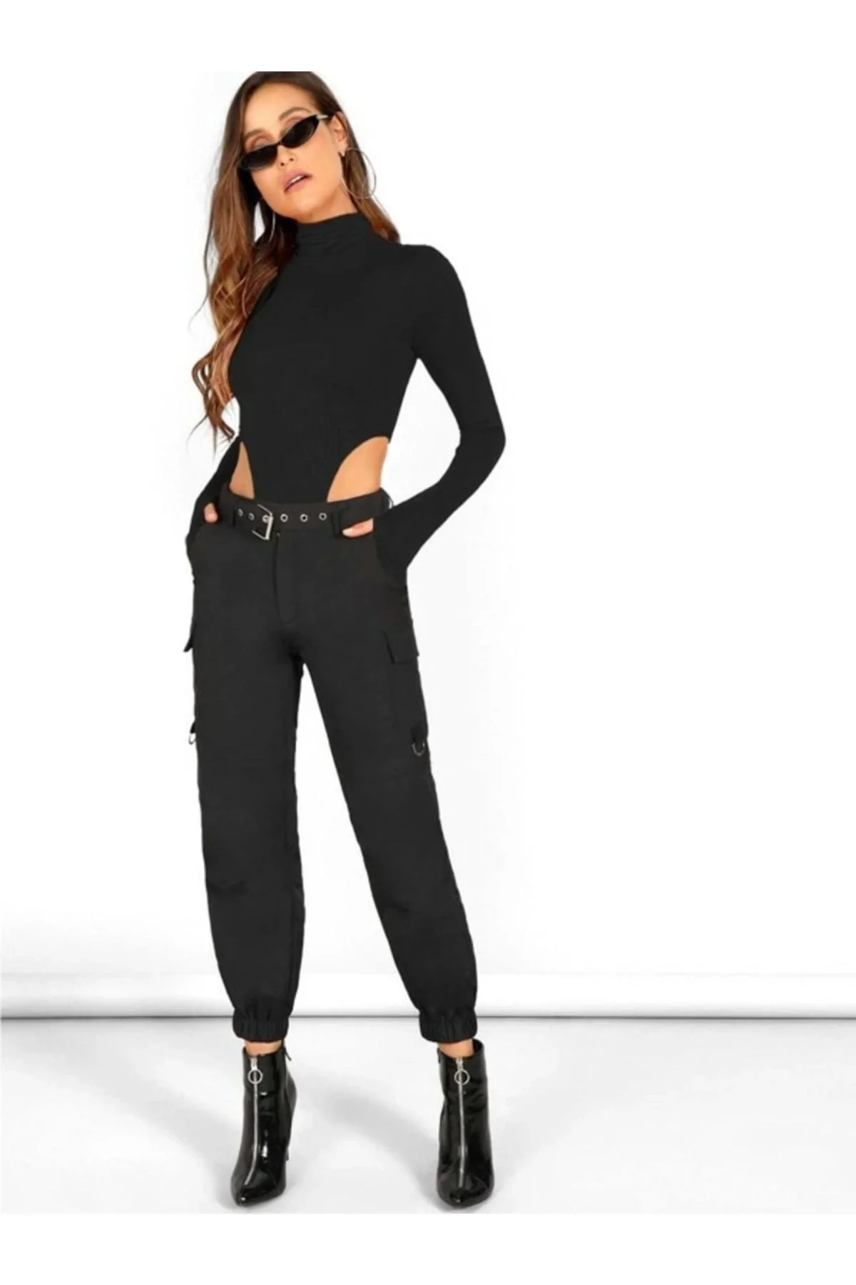 Kadın Siyah Balıkçı Yaka Parmak Geçirmeli Çift Katlı Sandy Kumaş Tanga Bodysuit