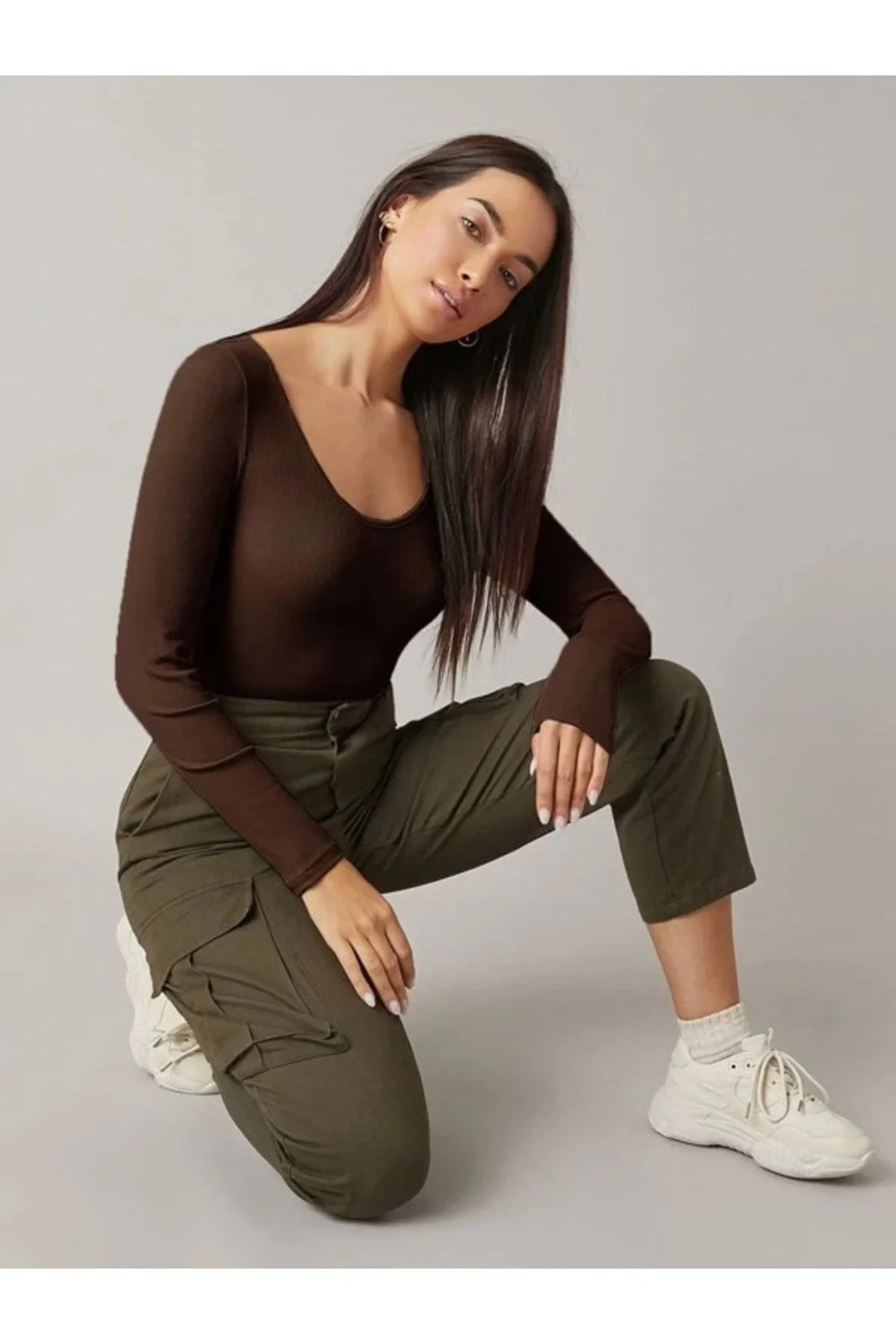 Kadın Kahverengi U Yaka Kolsuz Çift Katlı Sandy Kumaş Çıtçıtlı Bodysuit