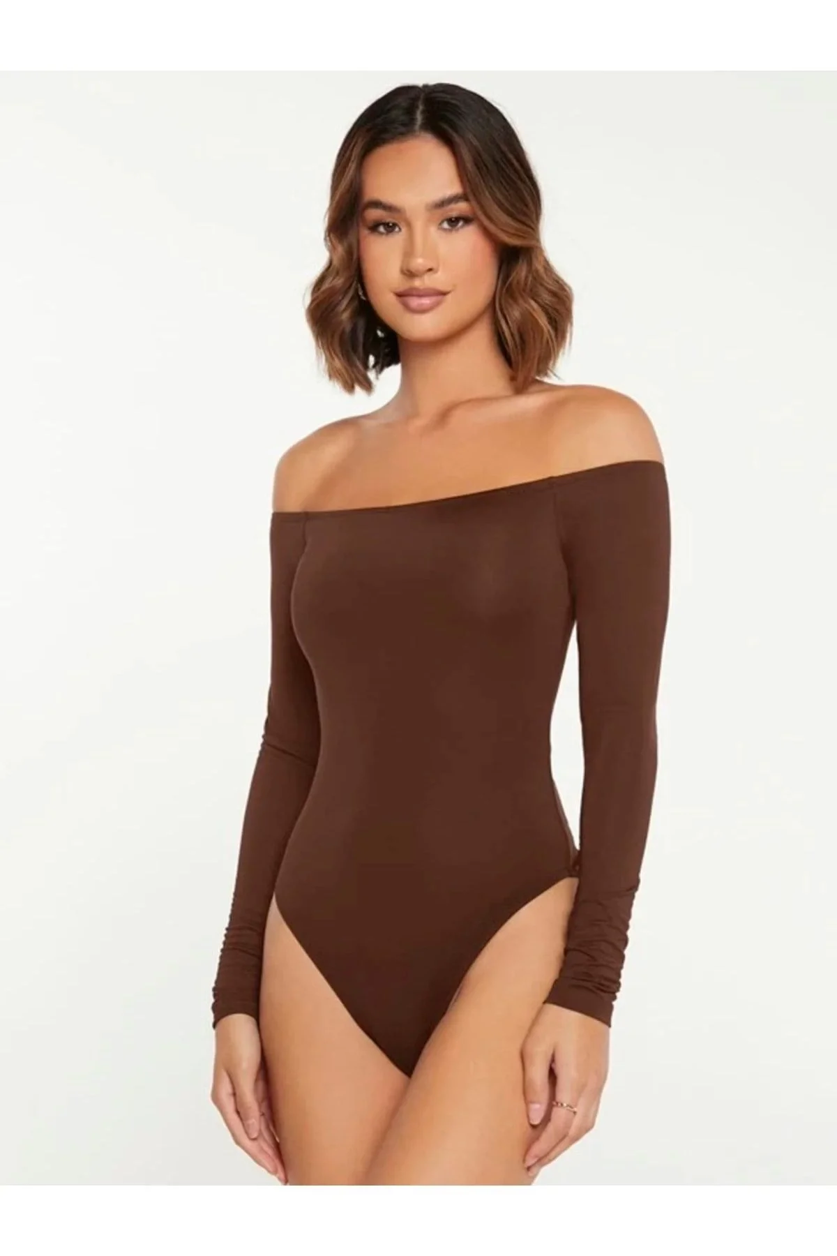 Kadın Kahverengi Madonna Yaka Uzun Kollu Çift Katlı Sandy Kumaş Çıtçıtlı Bodysuit