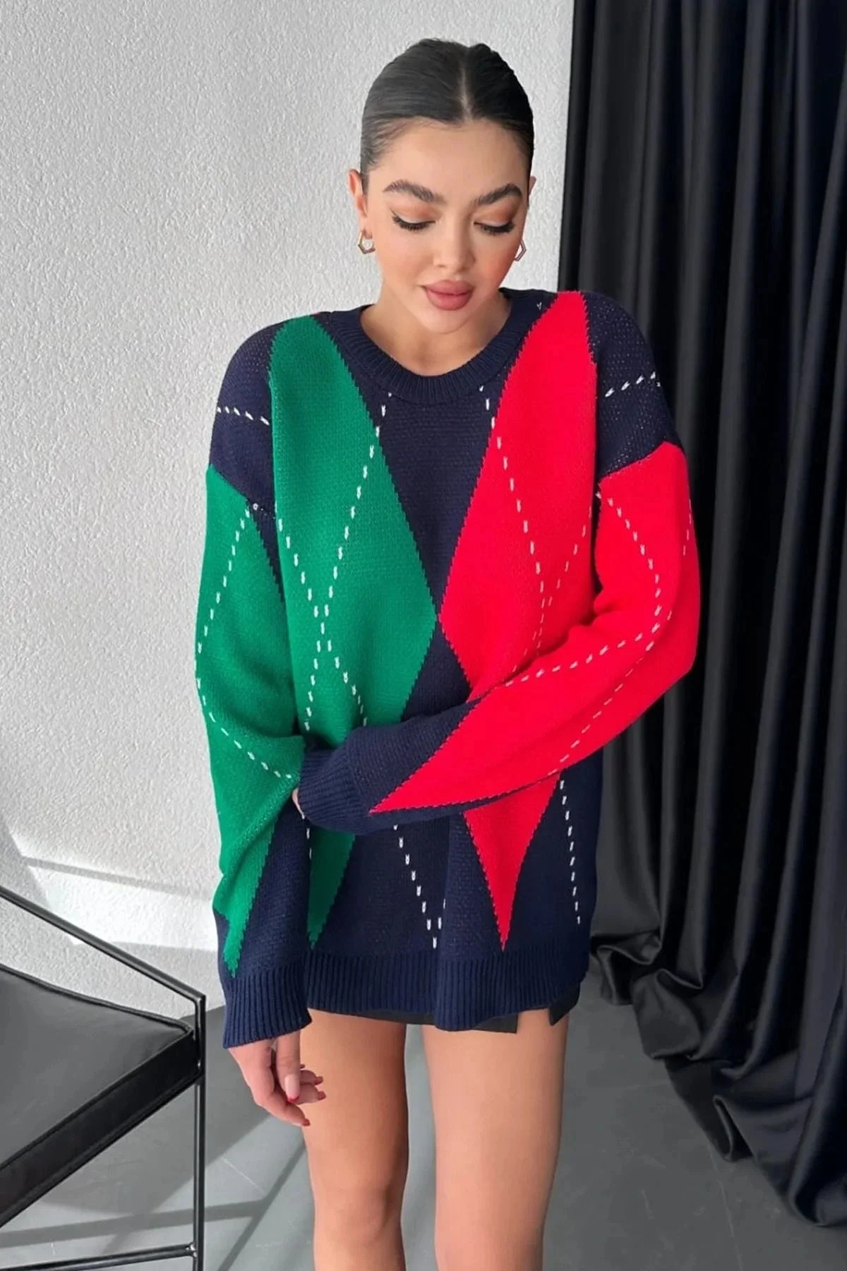 Kadın Lacivert Baklava Desenli Renk Bloklu Oversize Triko Kazak