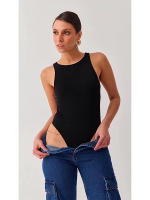 MetuCa Kadın Halter Yaka Sıfır Kol Fitilli Kaşkorse Vücudu Saran Alttan Çıtçıtlı Bodysuit - Siyah