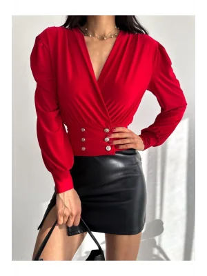 Kadın Beyaz Kruvaze Yaka Düğmeli Bluz - Zarafet Ve Şıklık