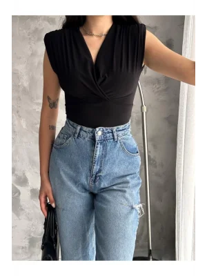 MetuCa Kadın Vatkalı Kruvaze Yaka Kolsuz Drapeli Vücudu Saran Alttan Çıtçıtlı Bodysuit - Siyah