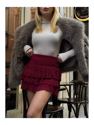 MetuCa Kadın Yüksek Bel Beli Lastikli Kat Kat Fırfırlı Güpür İçi Şortlu Mini Etek - Kırmızı