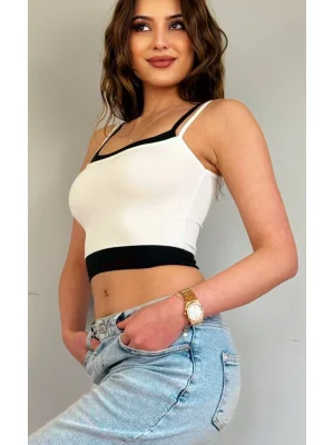 MetuCa Kadın Kare Yaka Kenarları Kontrast Şeritli Vücudu Saran Kaşkorse Crop Atlet - Beyaz