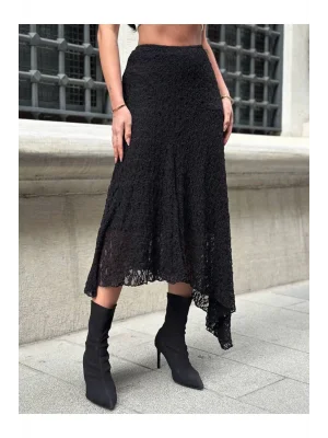 MetuCa Kadın Yüksek Bel Beli Lastikli Asimetrik Kesim Dantelli Midi Boy Etek - Siyah