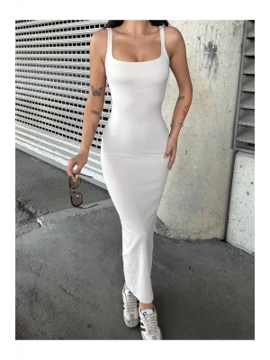 MetuCa Kadın Kare Yaka Kalın Askılı Vücudu Saran Kaşkorse Maxi Boy Elbise - Beyaz