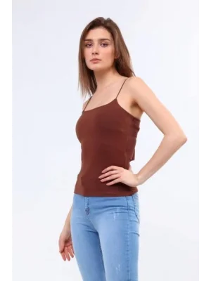 MetuCa Kadın Kare Yaka İp Askılı Vücudu Saran Likralı Kaşkorse Basic Atlet - Kahverengi