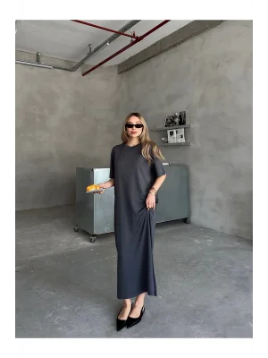 MetuCa Kadın Antrasit Modal Kumaş Yanları Yırtmaçlı Salaş Uzun Tişört Elbise İç Göstermez