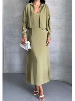 MetuCa Kadın Haki Dokuma Kumaş Crop Gömlek ve U Yaka Askılı Uzun Elbise İkili Takım