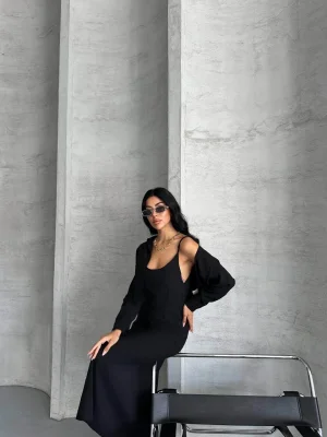 MetuCa Kadın Siyah Dokuma Kumaş Crop Gömlek ve U Yaka Askılı Uzun Elbise İkili Takım