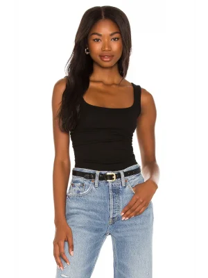 Sıfır Kol Kare Yaka Büzgülü Bodysuit