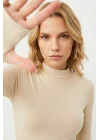 Kadın Bej Balıkçı Yaka Parmak Geçmeli Pamuklu Body Bluz