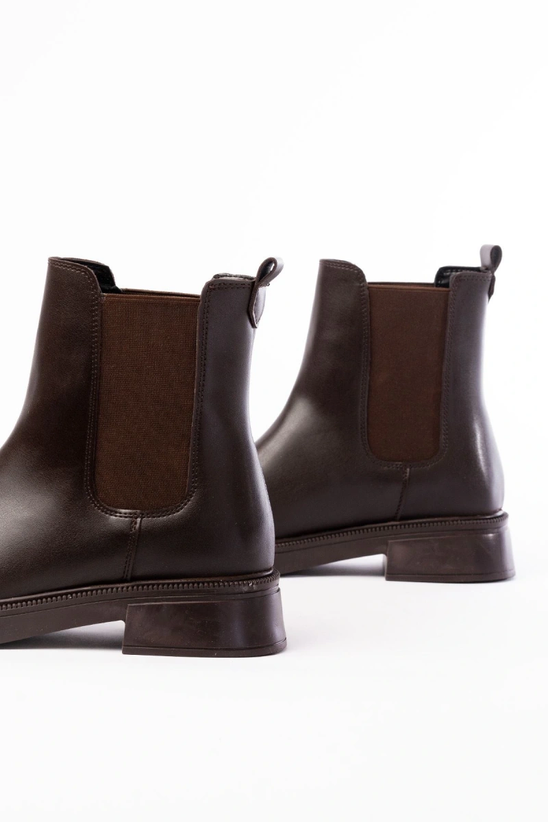 02-2137 Kahverengi Lastikli Günlük Kadın Bot