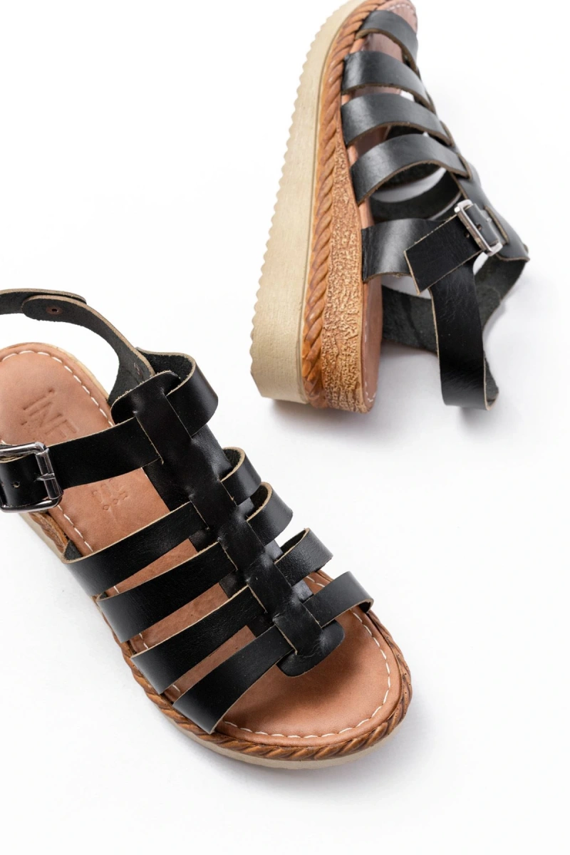 731-204 Siyah Hakiki Deri Dolgu Topuklu Günlük Kadın Sandalet