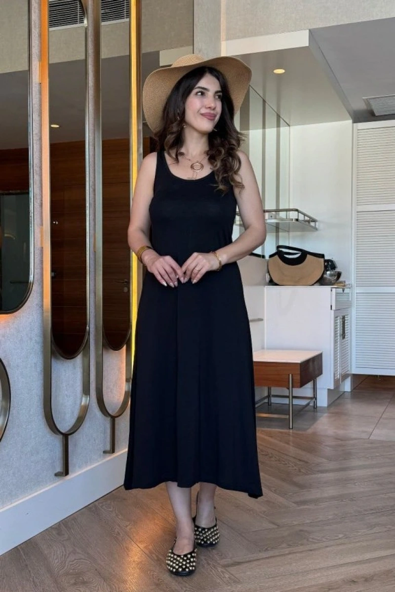 Kadın Askılı Yuvarlak Yakalı Viskon Elbise