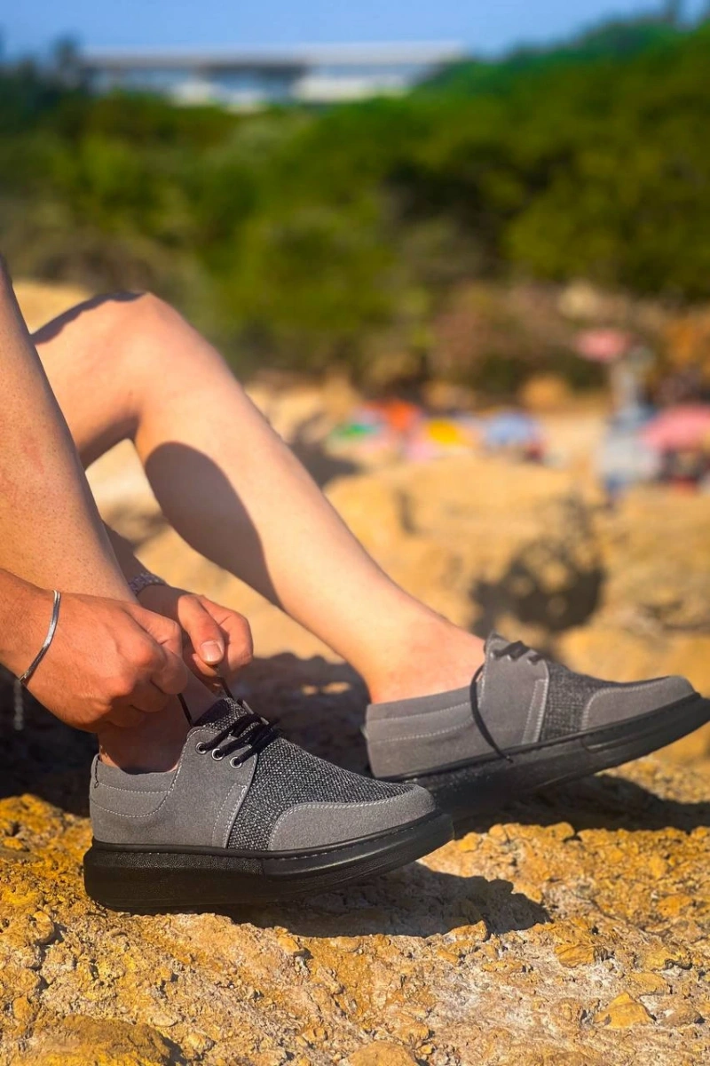 KB-042  Kuback Bağcıklı Gri Siyah Taban Günlük Erkek Ayakkabı