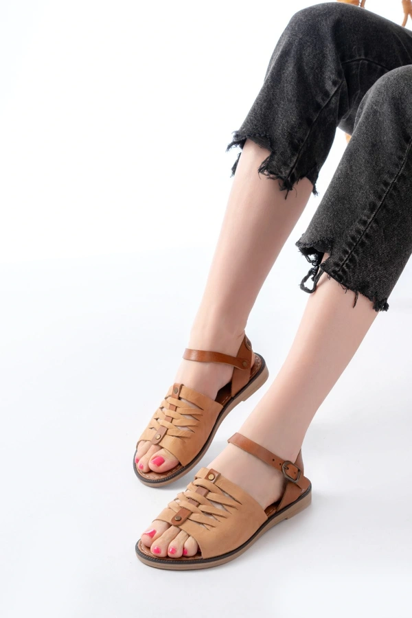 205-029 Bej Ortopedik Hakiki Deri Kadın Sandalet