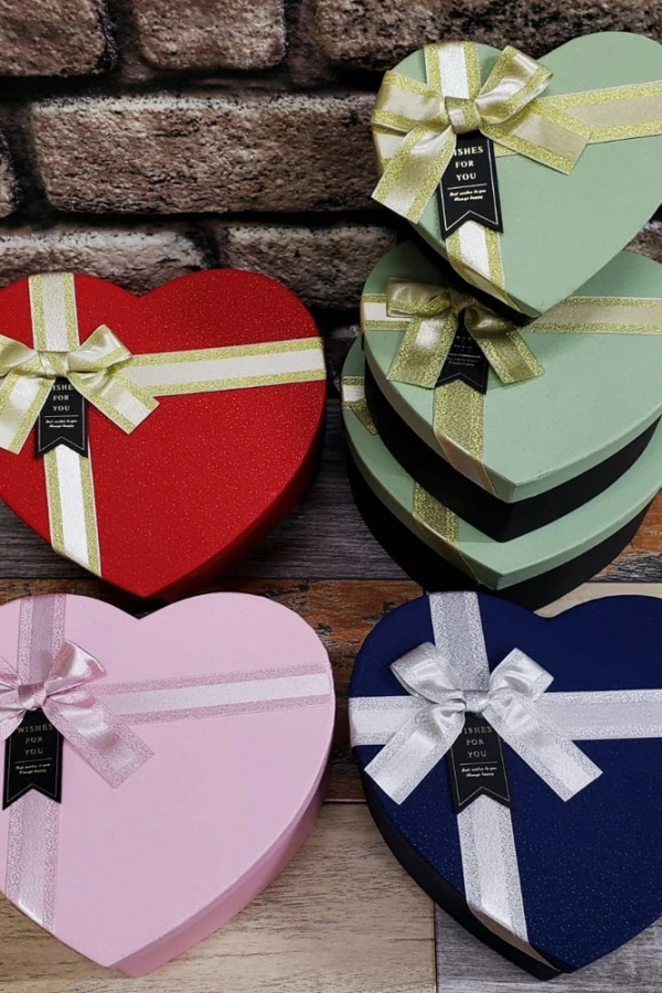 3lü Hediyelik Kalp Kutu Seti