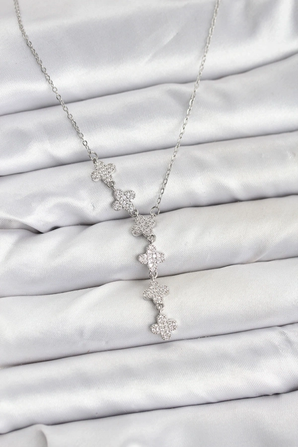 316L Çelik Zincir Gümüş Renk Yonca Model Kadın Kolye