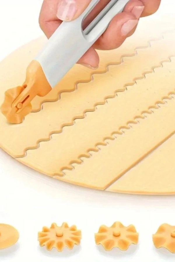 4 Başlıklı Hamur Kesici