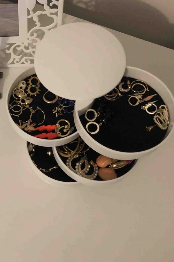 4 Katlı Dönebilen Silindir Takı Ve Makyaj Organizer Kutusu