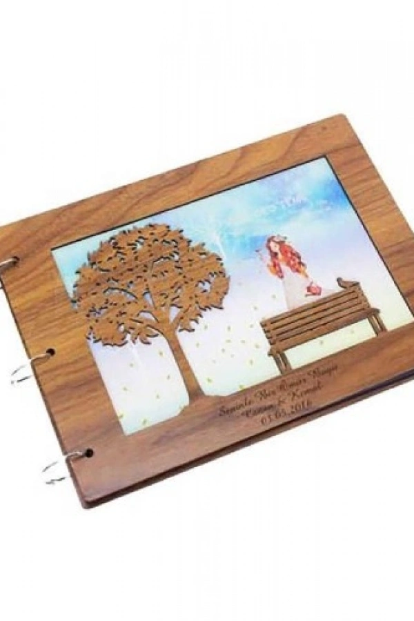 Ahşap Kapaklı Fotoğraf Albümü