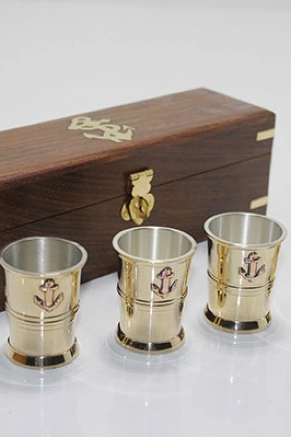 Ahşap Kutulu 4lü Pirinç Shot Bardak Seti