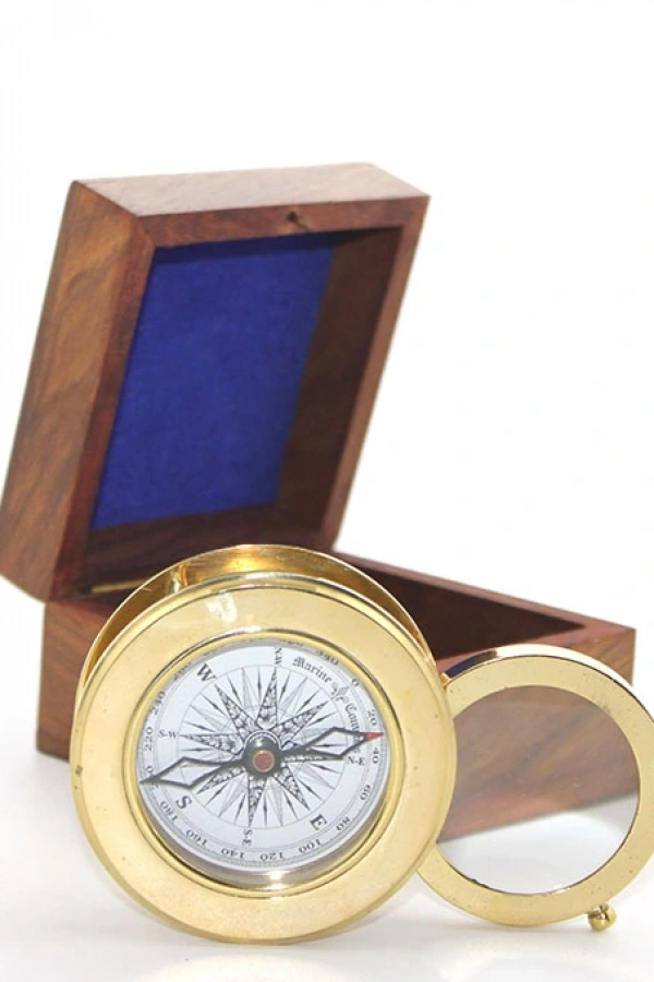 Ahşap Kutulu Pirinç Mercekli Pusula Model 2