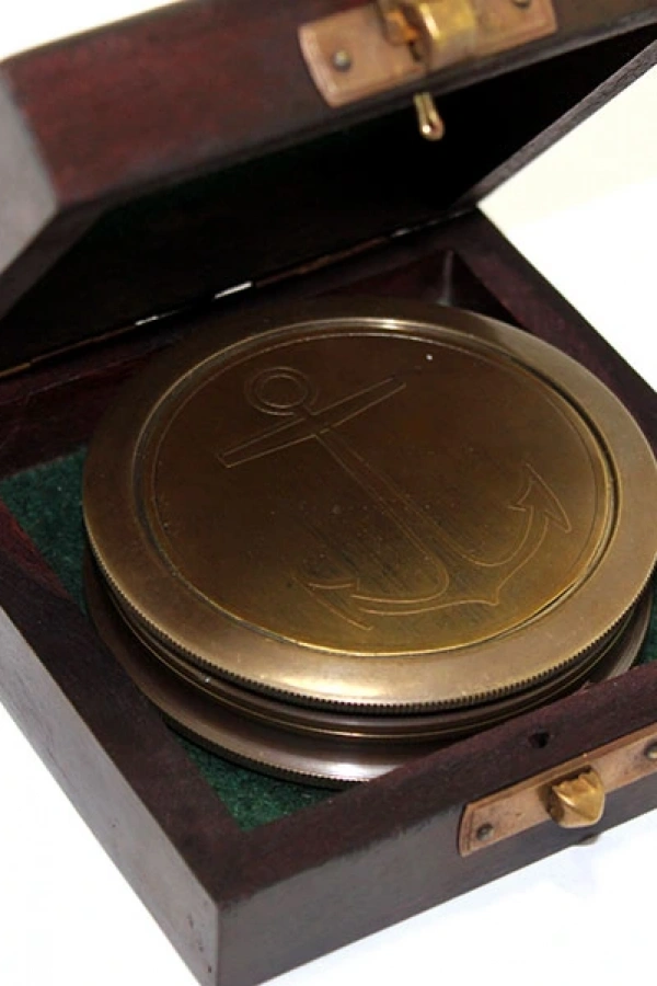 Ahşap Kutulu Pirinç Pusula Model 7