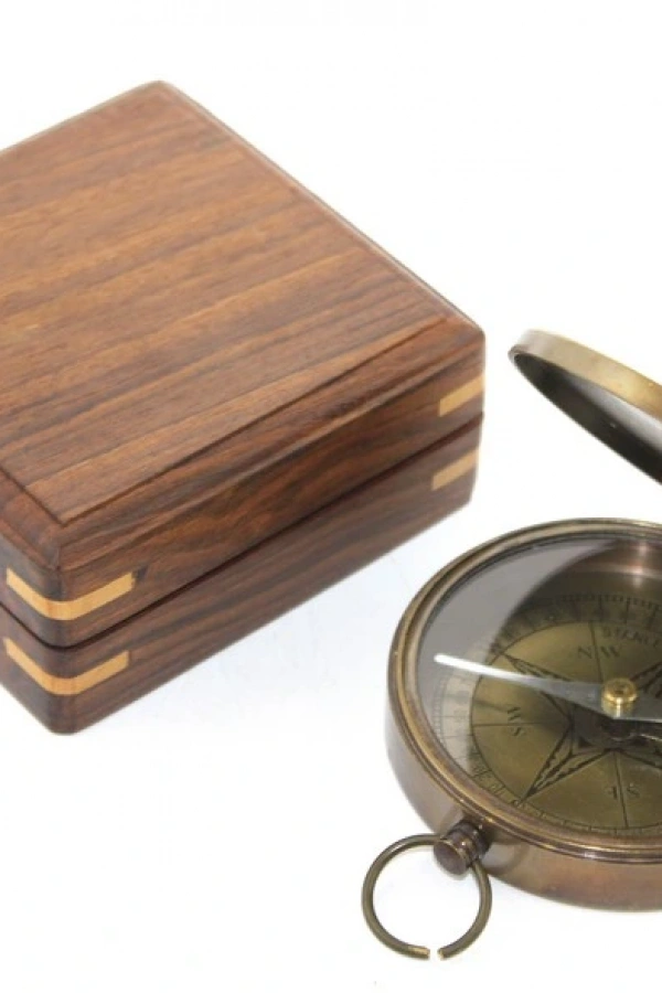 Ahşap Kutulu Pirinç Pusula Model 8