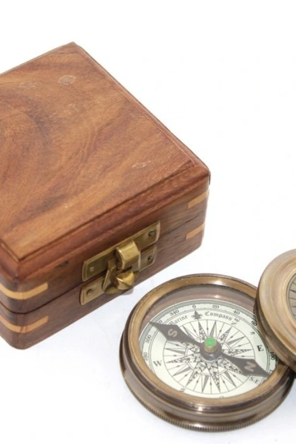 Ahşap Kutulu Pusula Model 1