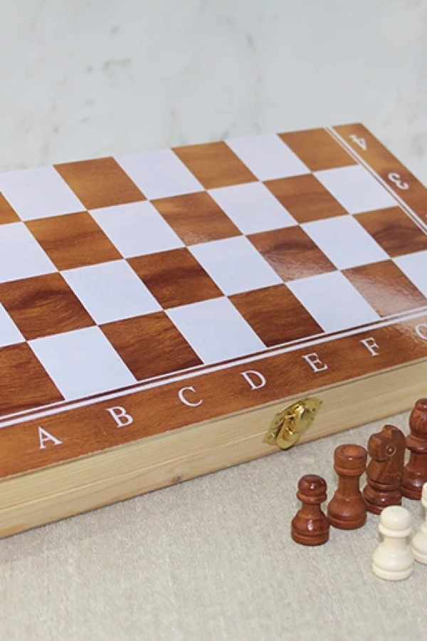 Ahşap Kutulu Satranç Model 1