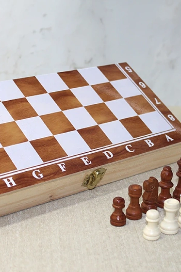 Ahşap Kutulu Satranç Model 2