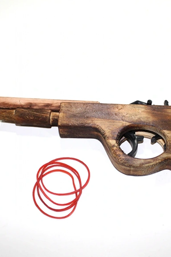 Ahşap Lastik Atan Tabanca
