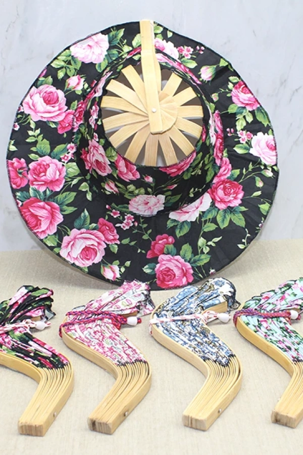 Ahşap Şapkalı Yelpaze