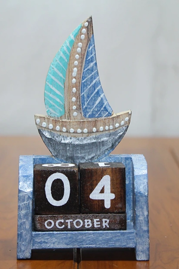 Ahşap Yelken Takvim