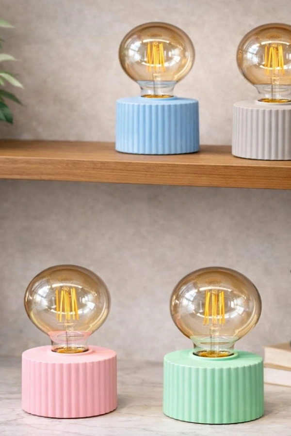 Ampul Tasarımlı Retro Masa Lambası