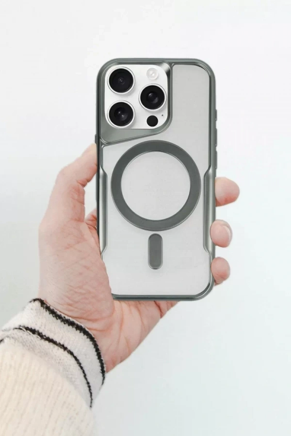Apple iPhone 15 Pro Kılıf Boyi Magsafe Silikon Kapak - Gümüş