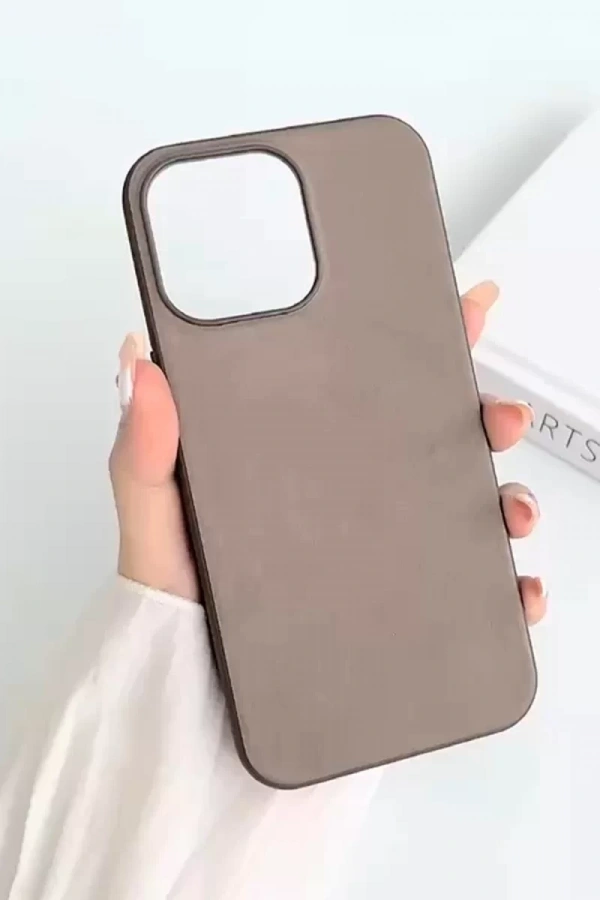 Apple iPhone 15 Pro Kılıf Karen Magsafe Kapak - Kahverengi